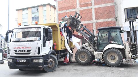 Ordu'da çevreye yayılan kötü koku üzerine harekete geçen belediye ekipleri, 69