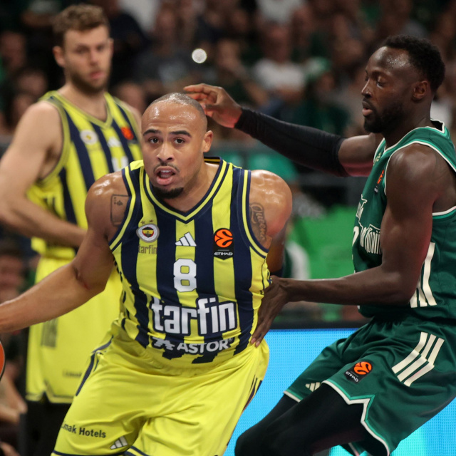 F.Bahçe, Atina'da farklı mağlup