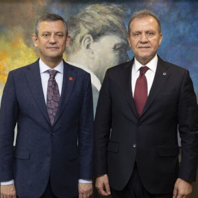 Özgür Özel'den Vahap Seçer'e ziyaret
