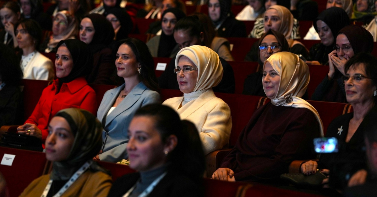 GİF’27’de gençler iz bıraktı, yıldızlar alkışladı