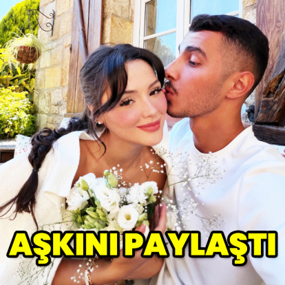 Aşkını paylaştı