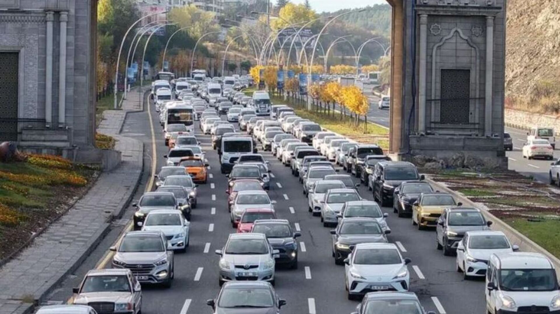 Ankara'da yarın bazı yollar araç trafiğine kapatılacak