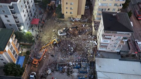 Maltepe'de çöken binanın enkaz çalışmaları tamamlandı