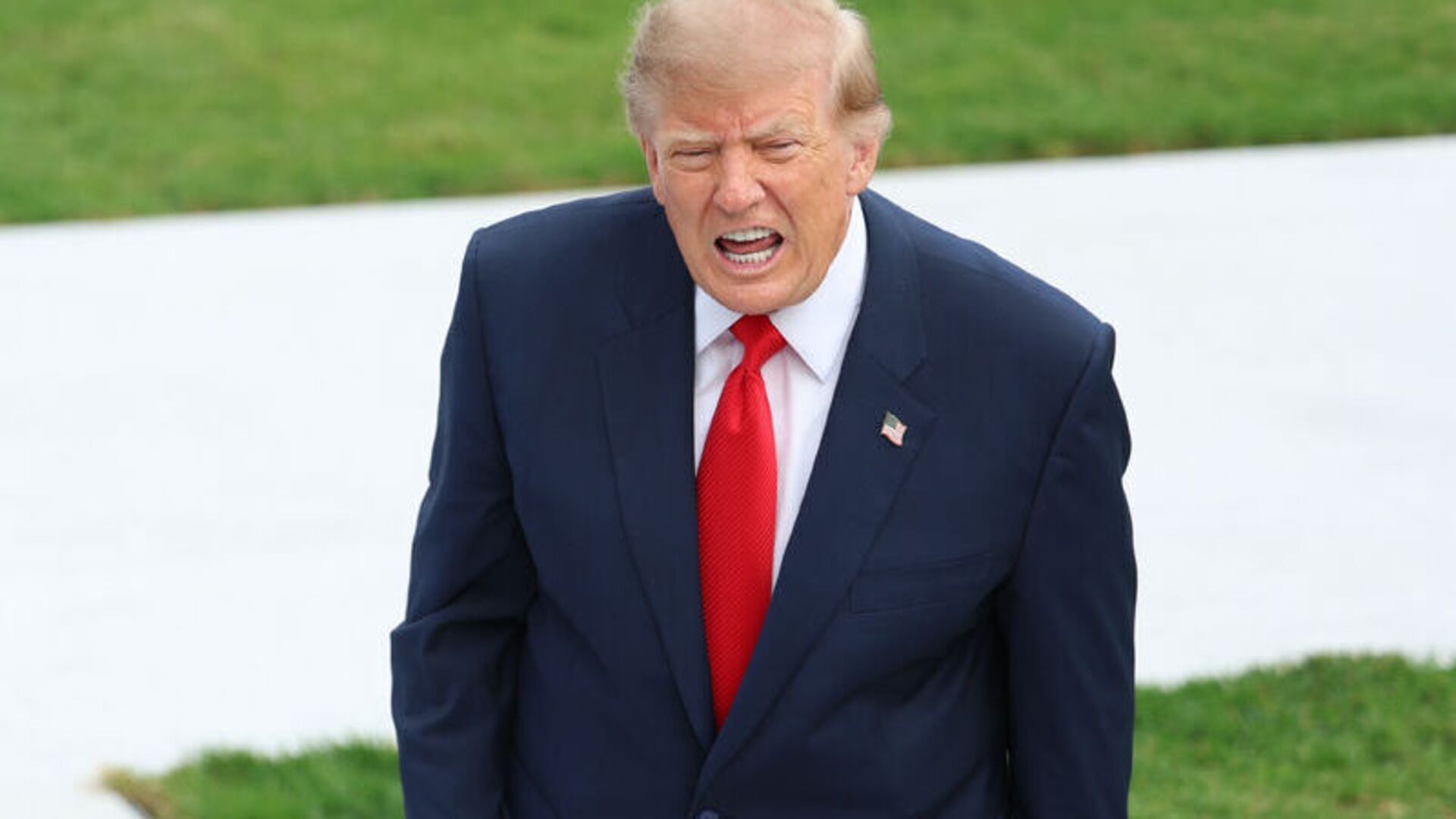 Trump Nobel Barış Ödülü'nü kazananı eleştirdi