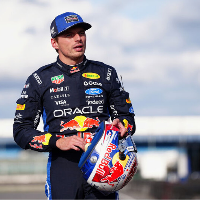 Singapur'da sprint yarışını Verstappen kazandı!
