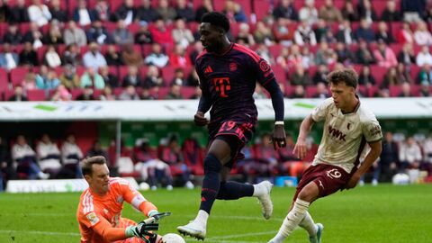 B.Münih, Augsburg engelini aşamadı!