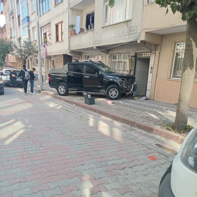 Park etme sırasında facia! Çarptığı kocası hayatını kaybetti!