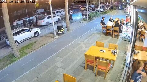 Yaya geçidinde ölüm! Motosiklet çarptı!