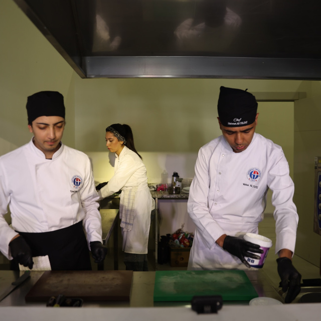 Üniversiteli şefler GastroAntep'te yerel lezzetler için yarıştı