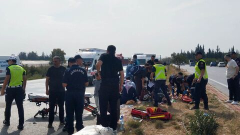 Günün notu | Antalya’nın Aksu ilçesinde midibüsün devrilmesi sonucu ilk belirlemelere göre 5…
