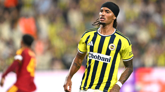 UEFA, Archie Brown'ın golünü örnek gösterdi!