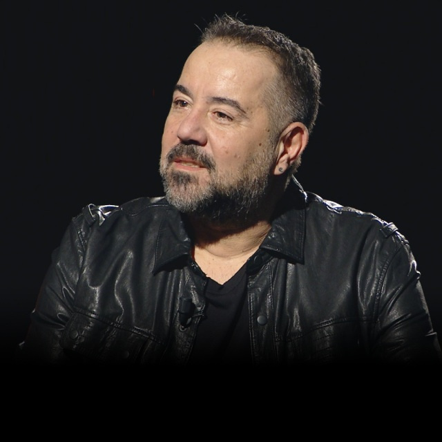 Ata Demirer'den uyarı