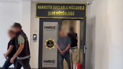 Kocaeli'de uyuşturucu operasyonu: 8 gözaltı