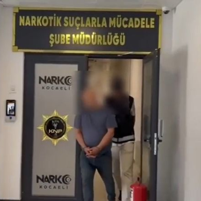 Kocaeli'de uyuşturucu operasyonu: 8 gözaltı