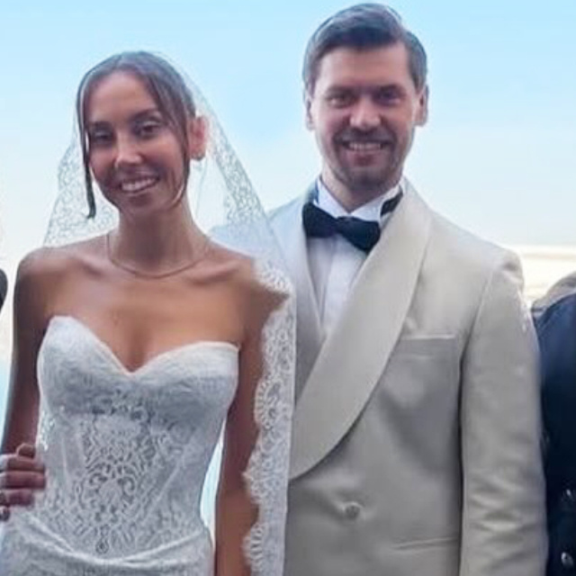 Ünlü oyuncu evlendi