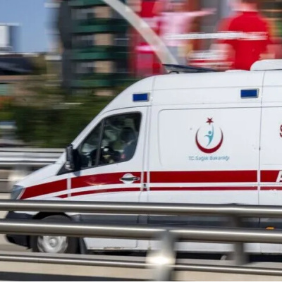 Ambulansın vakaya ulaşım süresini yanlış park uzatıyor