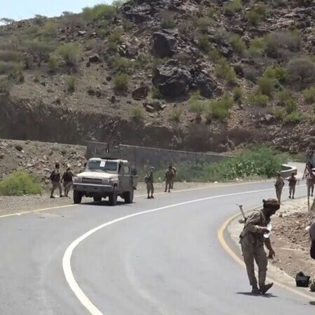 Arap Koalisyonu'ndan Sana kentine 'tahliye' uyarısı