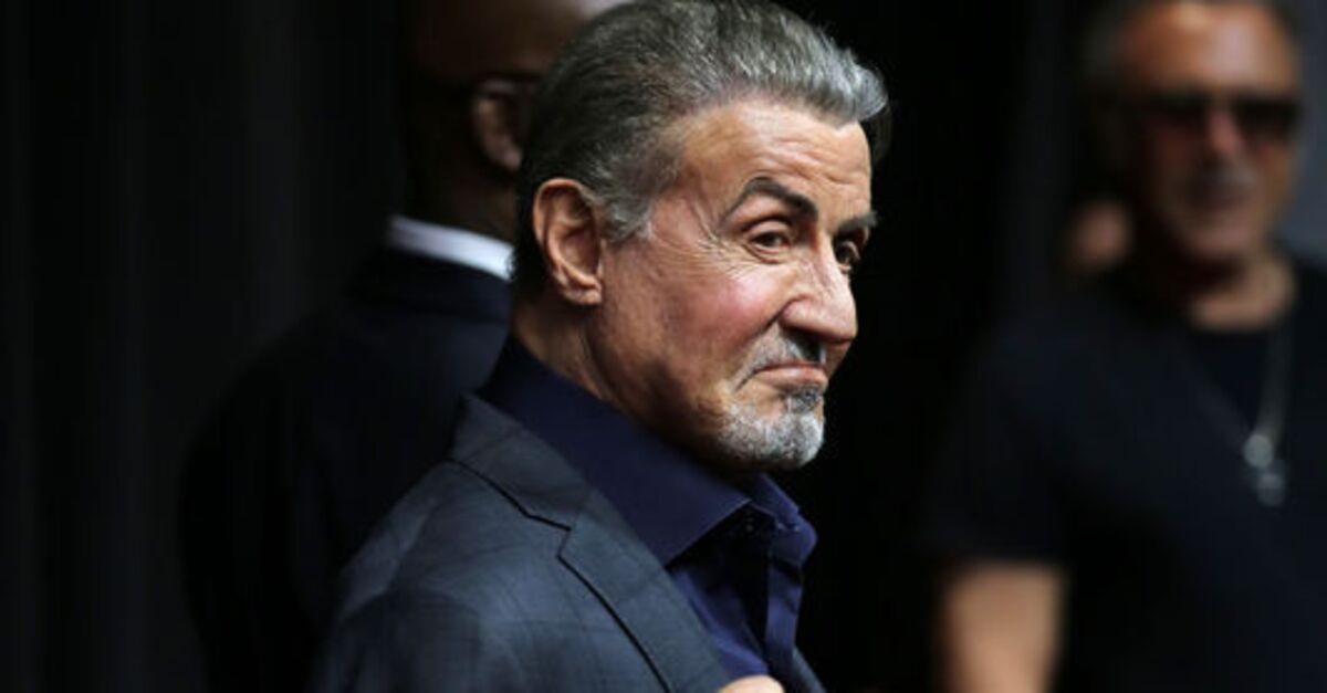 Sylvester Stallone geçmişte dublör kullanmamasını büyük bir aptallık olarak değerlendirdi