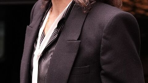 "Russell Brand bir cinsel suçlu"