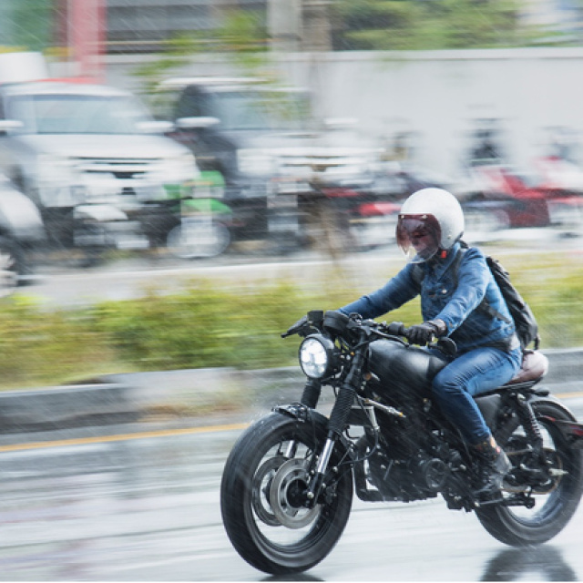 Motosiklet ve motokuryeler yasak mı?