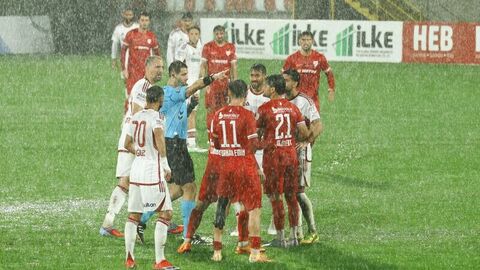 Ümraniyespor-Boluspor maçına yağmur engeli!