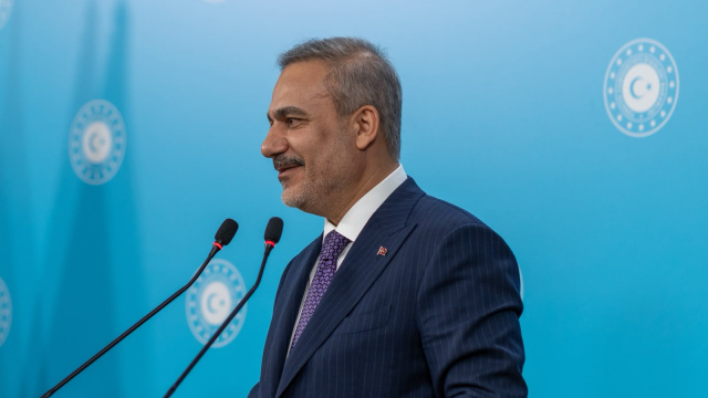 Bakan Fidan Azerbaycan'da