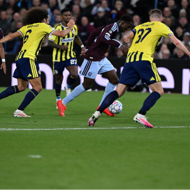 Fenerbahçe İngiltere'de ağır yaralı!