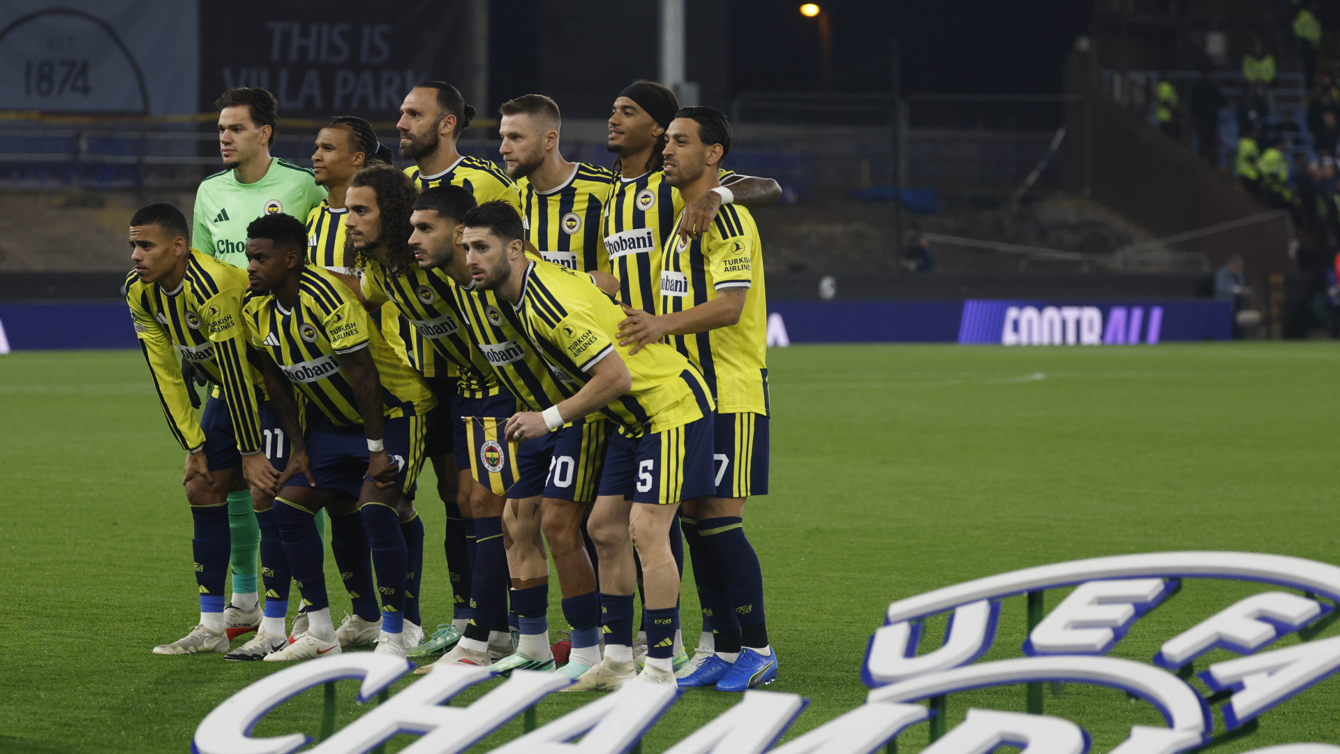 Fenerbahçe, Şampiyonlar Ligi'nde Aston Villa ile karşılaşacak