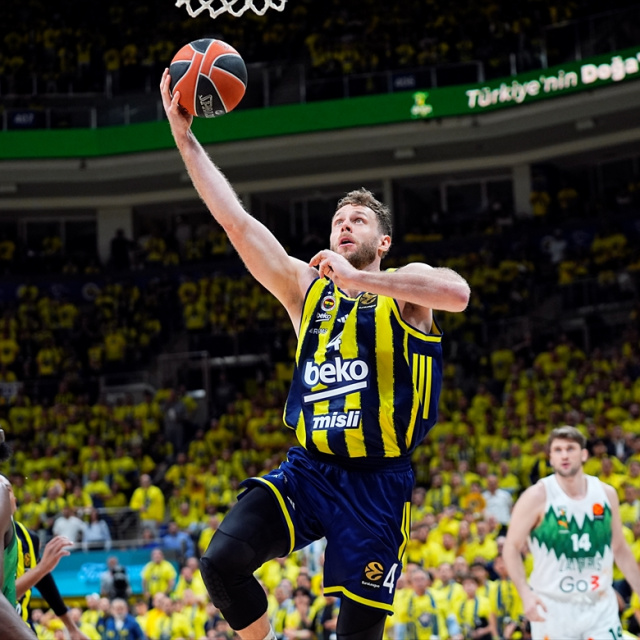 Fenerbahçe Tarfin - Partizan maçı saat kaçta?