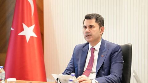 Bakan Kurum açıklamalarda bulunuyor