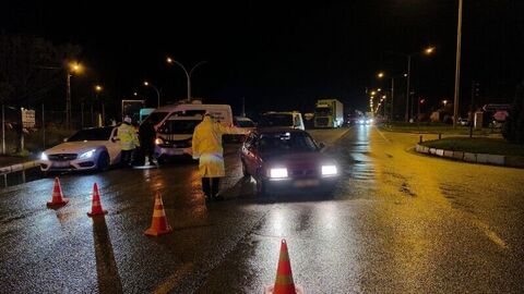 Erzincan-Erzurum karayolu yeniden ulaşıma açıldı