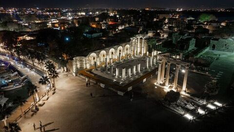 Antalya'nın antik mirası gece müzeciliğiyle aydınlandı
