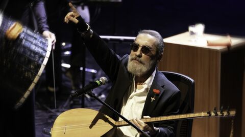Ünlü müzisyen Soner Olgun hayatını kaybetti. Acı haberin ardından ünlü