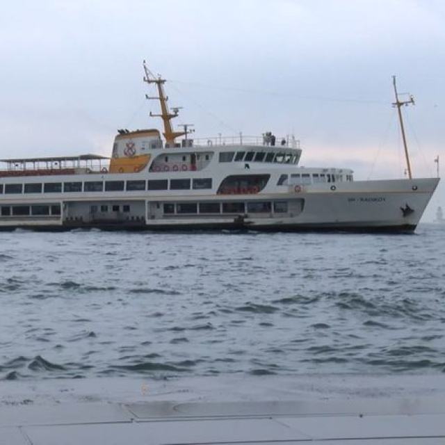 İstanbul'da vapur seferleri iptal edildi