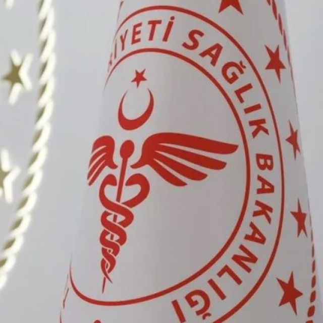 Sözleşmeli 31 bin sağlık personeli alınacak