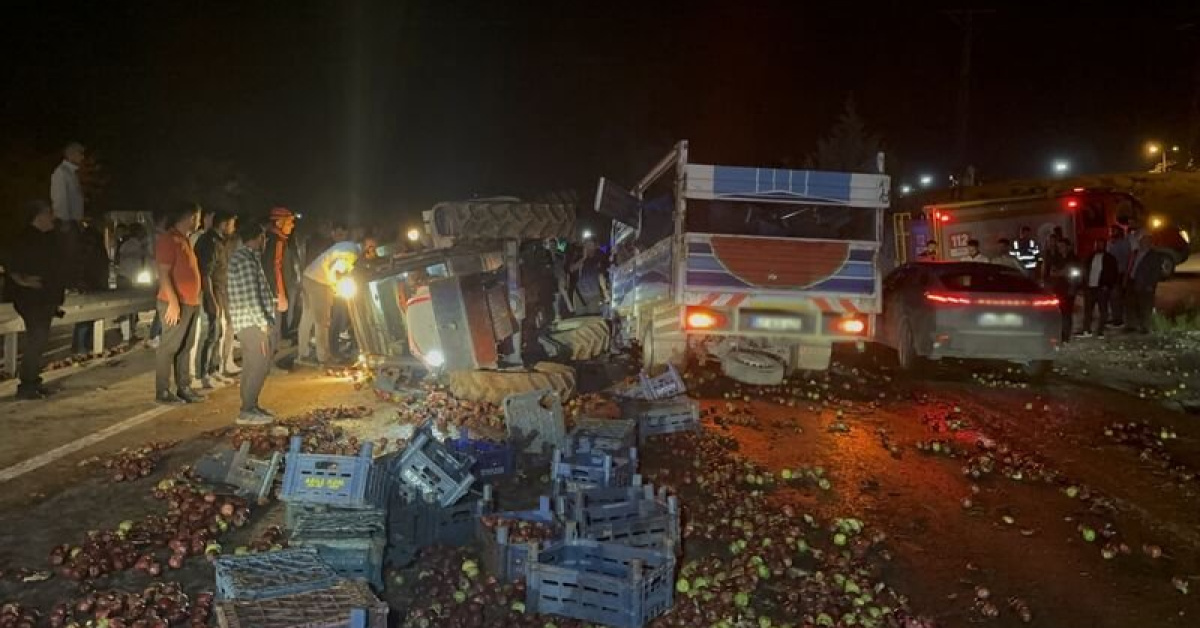 Pickup and tractor collide in Adıyaman, killing one and injuring another