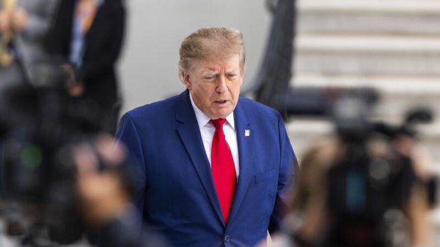Trump, Rusya'ya yaptırımların bir kısmını askıya aldı