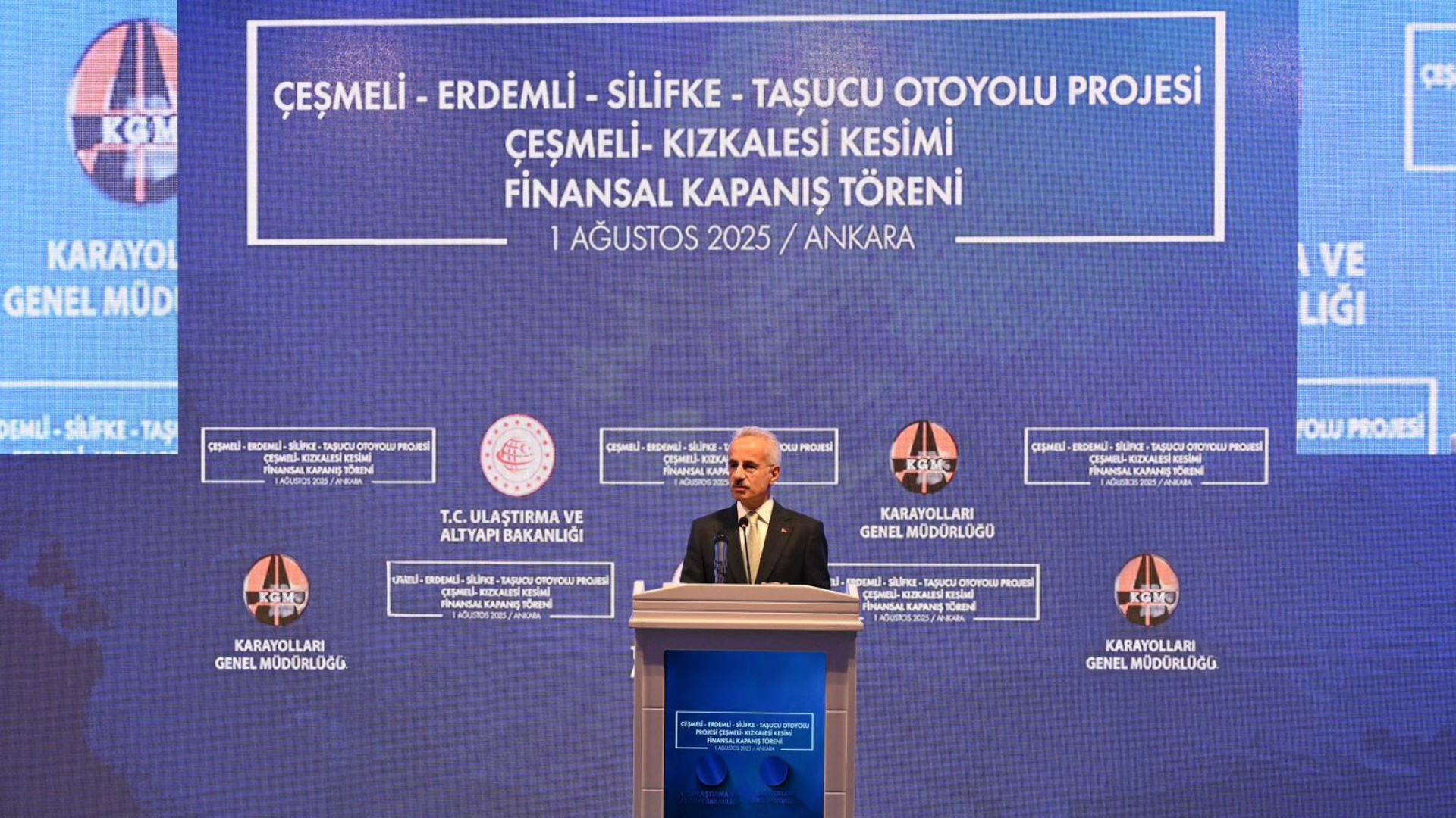 “Çeşmeli-Kızkalesi Otoyolu 19 Ekim’de trafiğe açılacak”