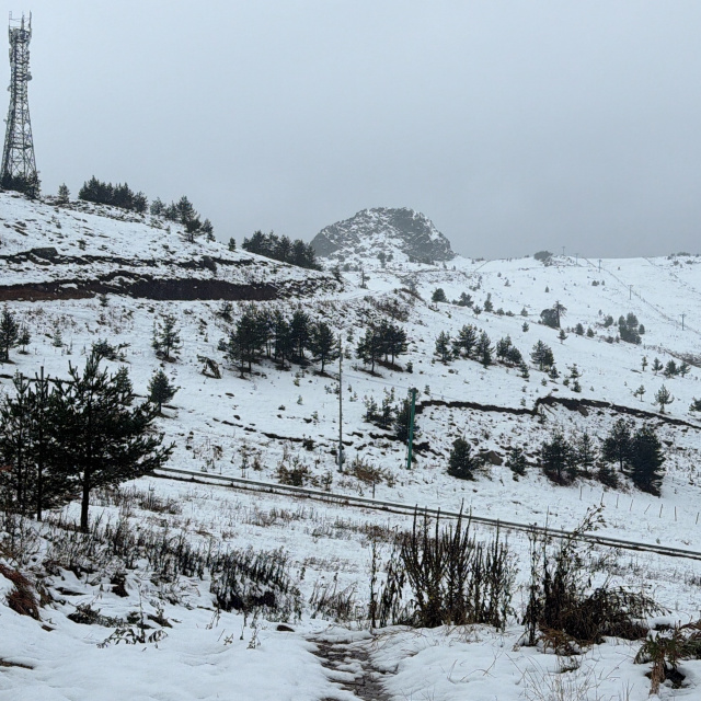 Bolu ve Manisa'ya kar yağdı
