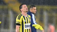 Mert Hakan Yandaş sahalara döndü!