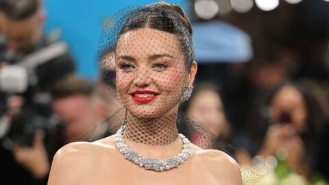 Miranda Kerr, uyguladığı özel diyetine dair ayrıntıları paylaştı. 43