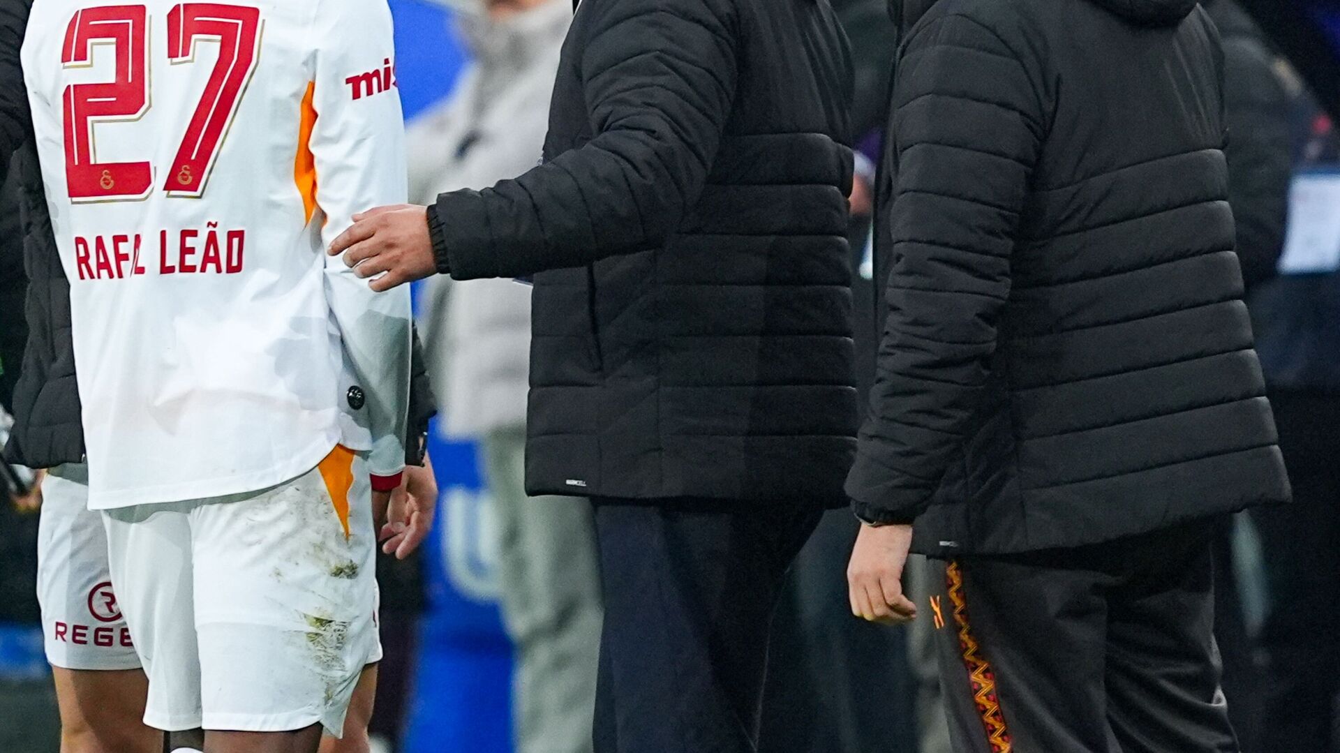 Galatasaray'dan Leao açıklaması!
