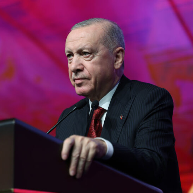 Türkiye'den Azerbaycan'a bağımsızlık günü kutlaması