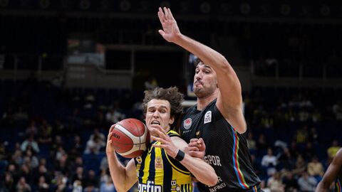 F.Bahçe, Aliağa Petkimspor'a kaybetti!