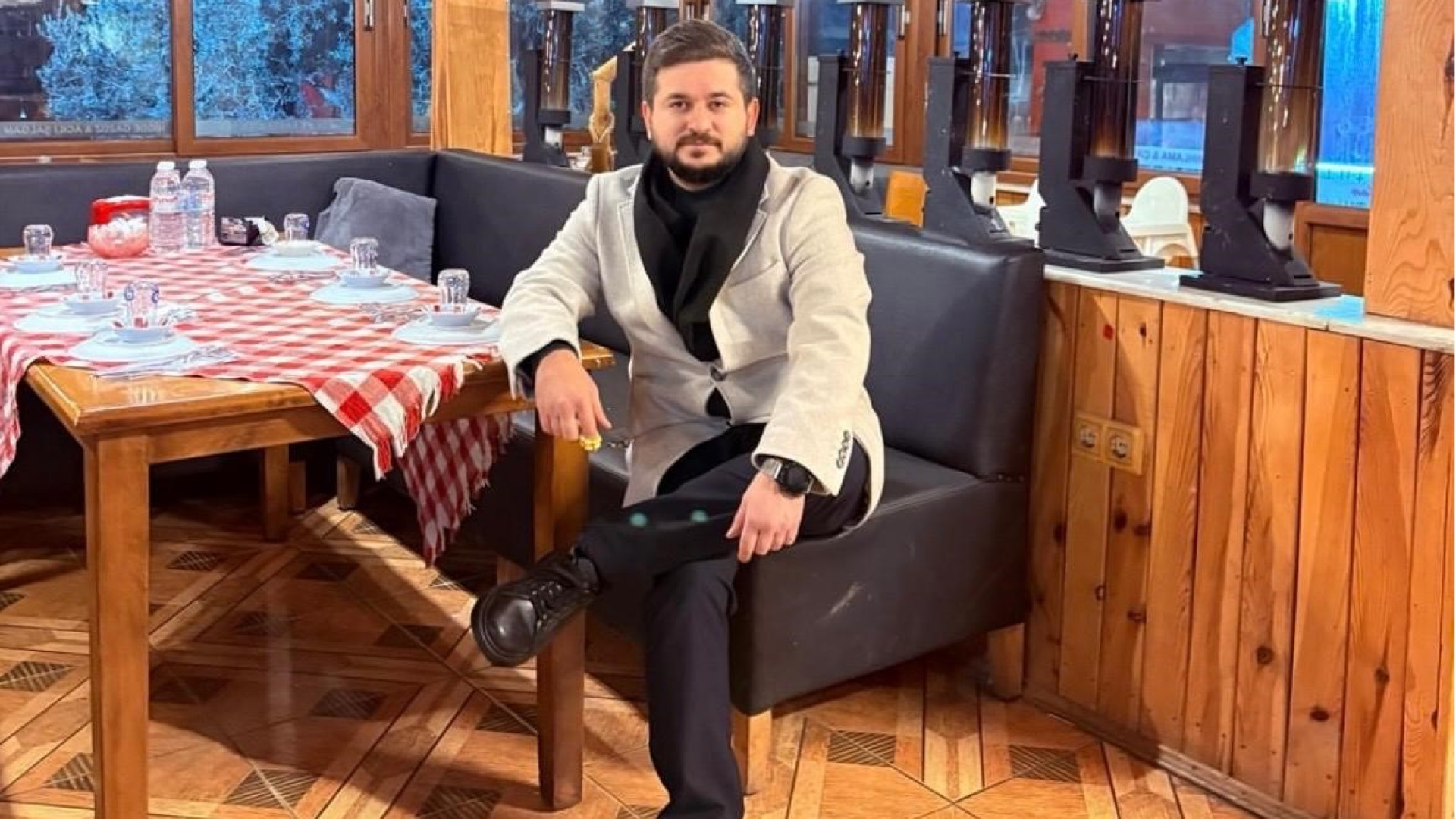 Buca'da Kanlı Çatışma: İşletme Sahibi Hayatını Kaybetti, Müşteri Kritik Durumda