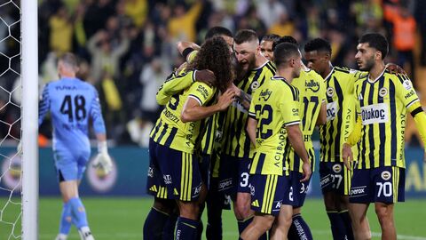 UEFA Şampiyonlar Ligi'ndeki temsilcilerimizden Fenerbahçe, lig aşamasındaki