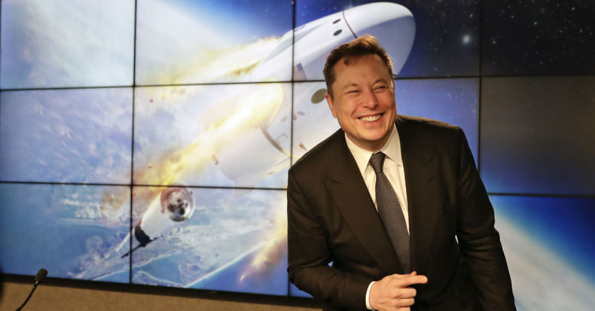 Musk says he will give every US child a SpaceX share next year
