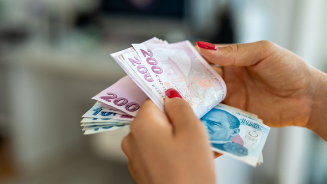 Memur maaş zammı için 3 aylık oran netleşti