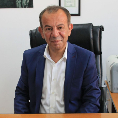 Beraatini istedi