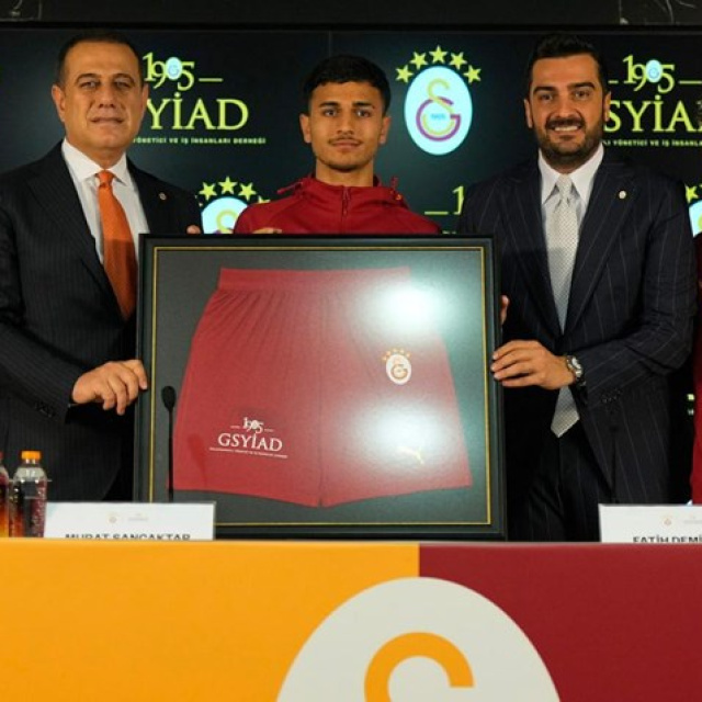 1905 GSYİAD, G.Saray'a sponsor oldu